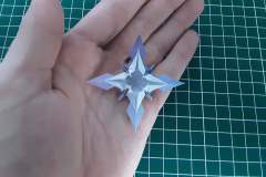 Snowflake-v1-hand
